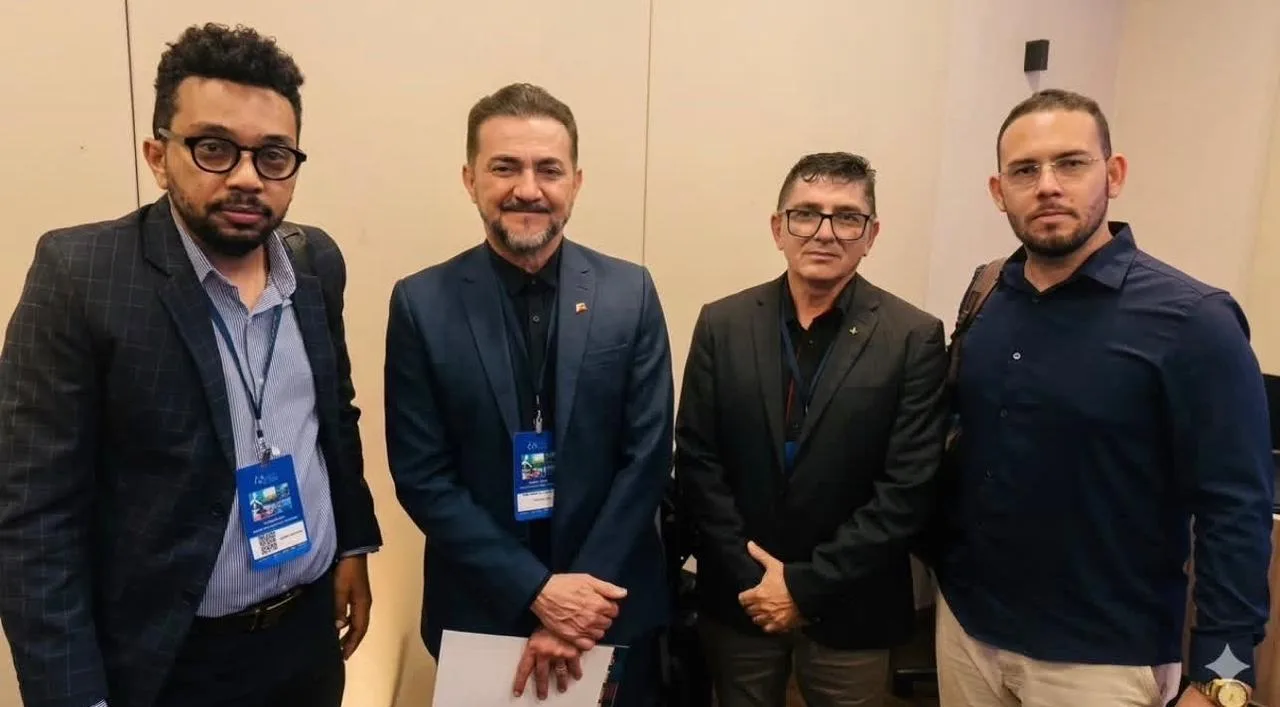 ADESCC participa de seminário na FIEC e fortalece articulações estratégicas para o desenvolvimento do Sertão Central